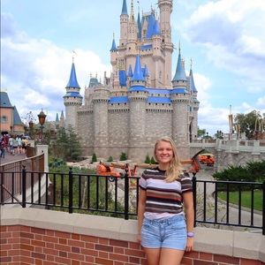 Meet your Posher, Marissa